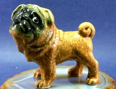 Mops, Hund, Porzellanminiatur