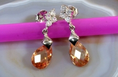 Zirkonia und Silber, Ohrstecker