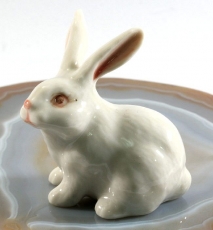 Hase, Porzellanminiatur