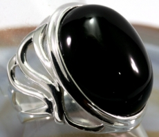 Onyx und Silber, Ring