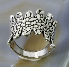 Ring, massiv und schön in 925 Sterling Silber