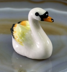 Schwan, Porzellanminiatur