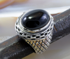 Onyx und Silber, Ring
