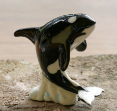 Orca, Porzellanminiatur