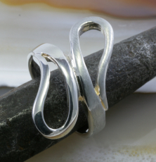 Ring mit Schwung, 925 Sterling Silber
