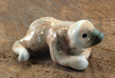 Faultier, Porzellanminiatur