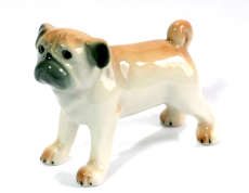 Mops, Hund, Porzellanminiatur
