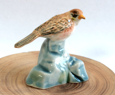 Lerche, Porzellanminiatur