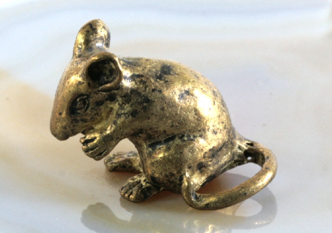 Ratte, Bronzeminiatur