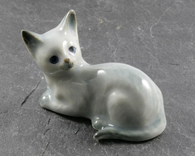 Katze, Porzellanminiatur