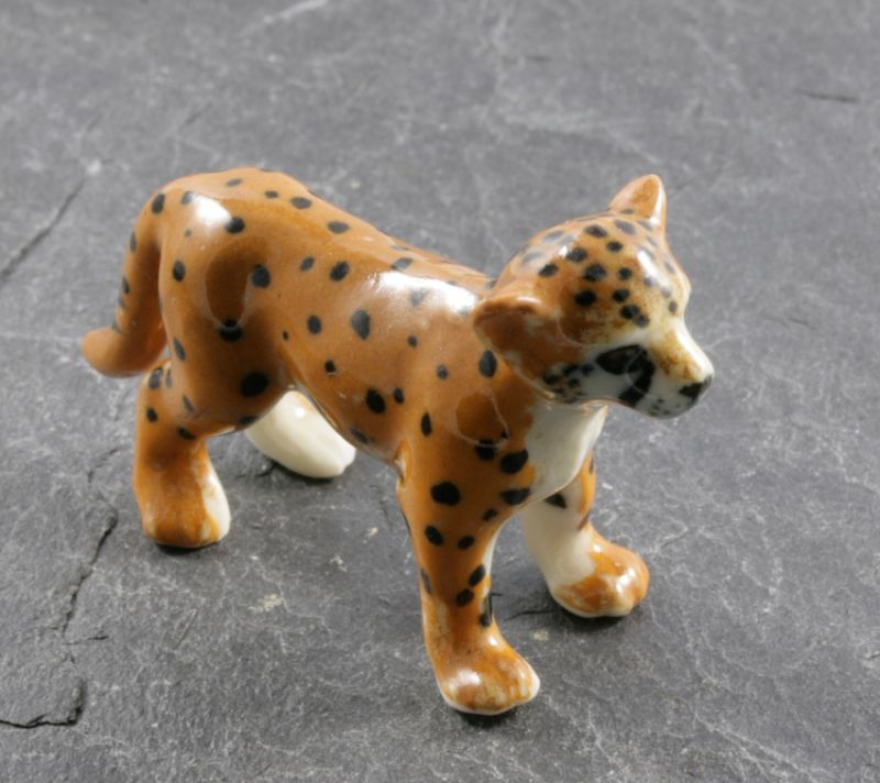 Gepard, Kind, Porzellanminiatur
