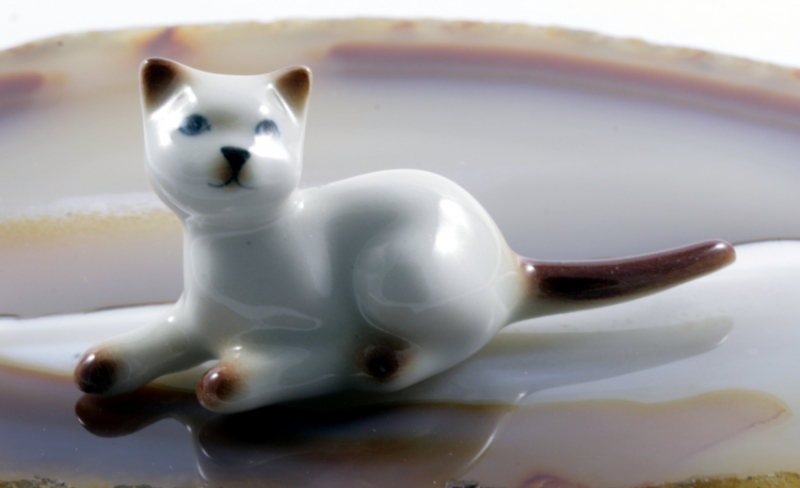 Katze, Porzellanminiatur
