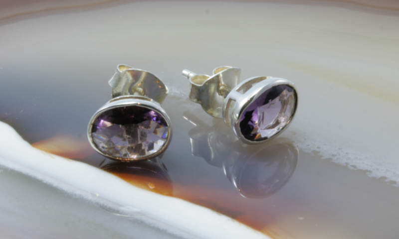 Amethyst und Silber,Ohrstecker