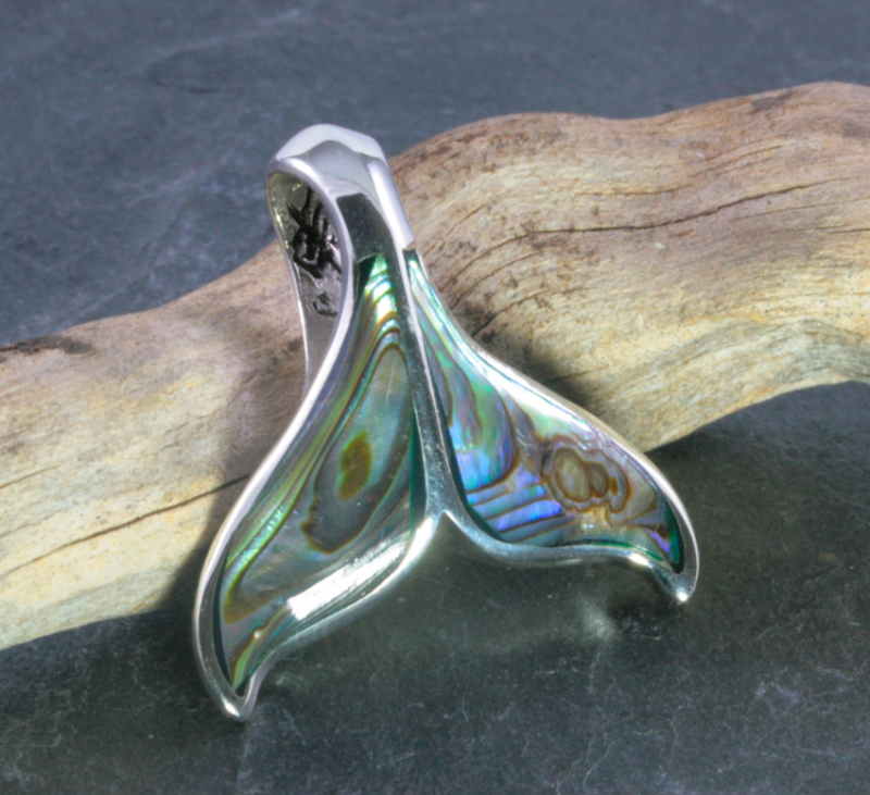 Walfluke 925 Sterling Silber mit einem schillernden Abalone Inlay
