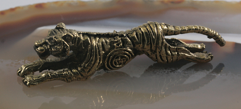 Tiger, Bronze