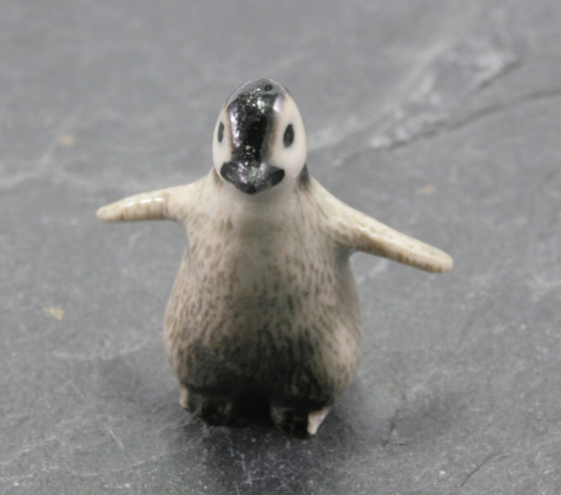 Pinguin, Baby,  Porzellanminiatur