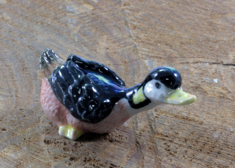 Ente,Porzellanminiatur