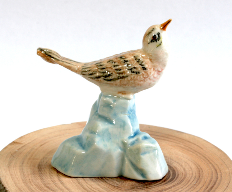 Lerche, Porzellanminiatur