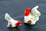 Huhn und Hahn, Porzellanminiaturen